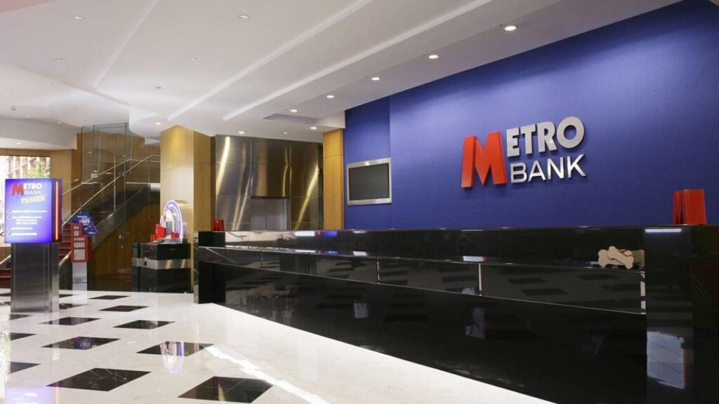 metro_bank_store